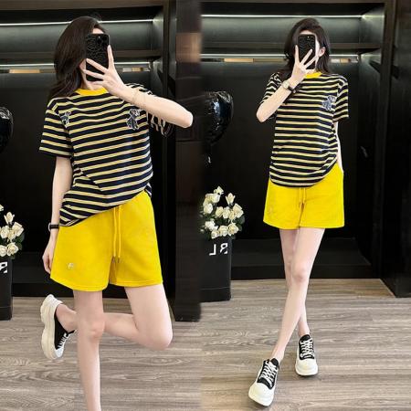 BY15550# 夏季新款休闲穿搭宽松条纹短袖短裤两件套减龄时尚套装女 服裝批發女裝批發服飾貨源