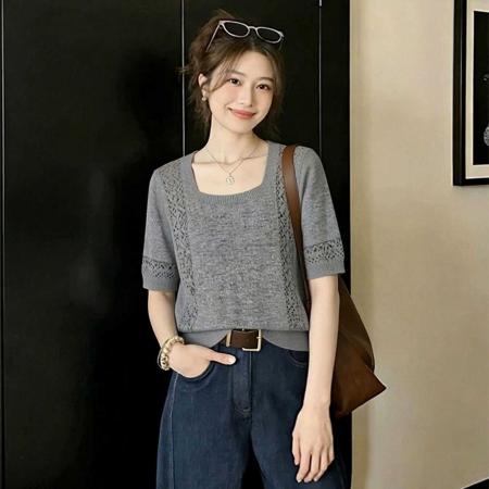 BY15730# 夏季新款法式松弛感正肩方领镂空短袖上衣气质绝美别致针织衫  服裝批發女裝批發服飾貨源