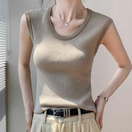 BY15741# 圆领条纹坎肩...