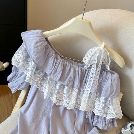 BY15795# 夏季新款时尚百搭一字肩荷叶边蕾丝拼接短袖衬衫上衣女  服裝批發女裝批發服飾貨源