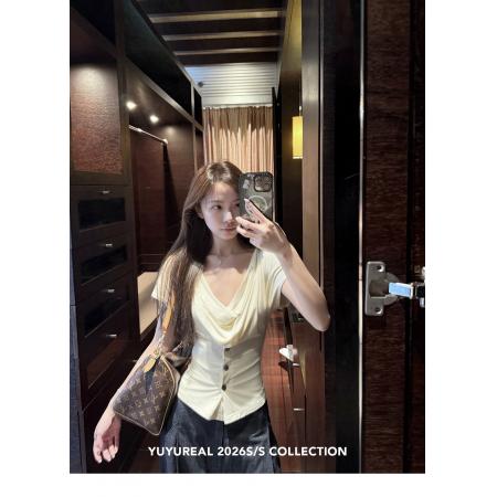 BY15859# 超垂坠两穿荡领小上衣设计感修身显瘦上衣  服裝批發女裝批發服飾貨源