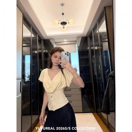 BY15859# 超垂坠两穿荡领小上衣设计感修身显瘦上衣  服裝批發女裝批發服飾貨源