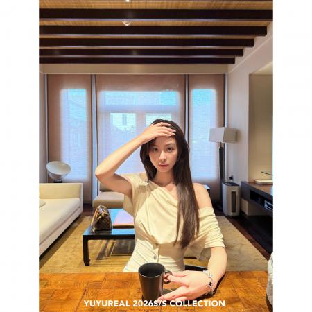 BY15859# 超垂坠两穿荡领小上衣设计感修身显瘦上衣  服裝批發女裝批發服飾貨源