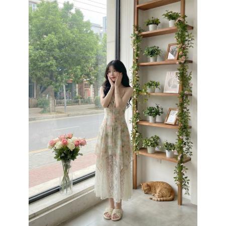 BY15881# Blovelan晨露花园甜美蝴蝶结飘带碎花蕾丝拼接层次感吊带连衣裙  服裝批發女裝批發服飾貨源