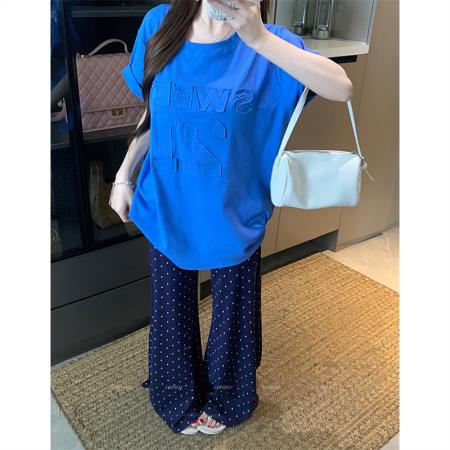 BY15891# 大码夏季胖mm正肩设计感小众字母贴布蓝色纯棉宽松短袖t恤女 服裝批發女裝批發服飾貨源