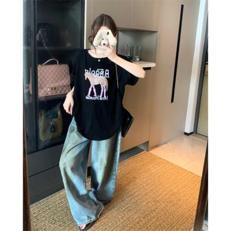 BY15896# 大码夏季胖mm正肩复古黑色小马印花纯棉百搭宽松短袖t恤女 服裝批發女裝批發服飾貨源