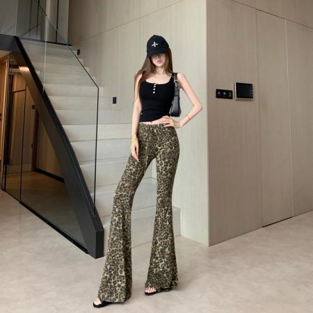 野生美式复古豹纹微喇叭休闲裤女新款辣妹高级独特修身显瘦长裤子 服裝批發女裝批發服飾貨源