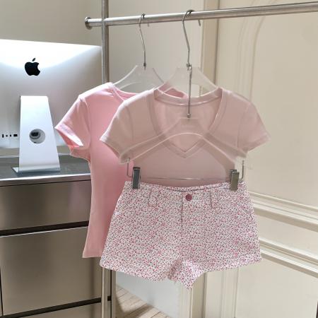 BY15949# 蘑糯糯同款粉色花色短裤女休闲设计感清新碎花热裤 服裝批發女裝批發服飾貨源