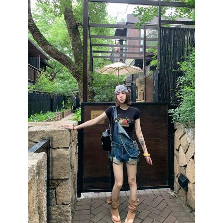 BY15997# 辣妹破洞牛仔背带裤夏季新款甜酷修身显瘦百搭短裤 服裝批發女裝批發服飾貨源