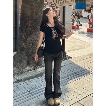 BY16063# 原版做法美式黑色豹纹斜肩短袖t恤夏季收腰辣妹绑带别致上衣 服裝批發女裝批發服飾貨源