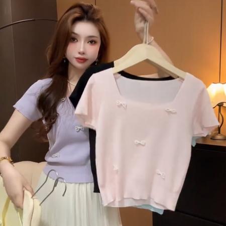 BY16070# 设计感珍珠蝴蝶方领结短袖针织衫女夏季新款显瘦减龄百搭上衣 服裝批發女裝批發服飾貨源