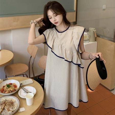 条纹小飞袖连衣裙女夏季新款韩系荷叶边不规则无袖娃娃衫裙子 服裝批發女裝批發服飾貨源