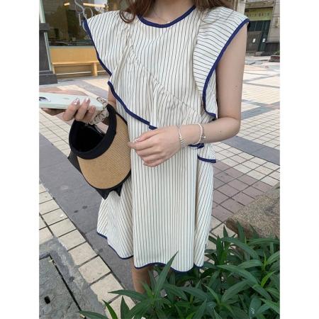 条纹小飞袖连衣裙女夏季新款韩系荷叶边不规则无袖娃娃衫裙子 服裝批發女裝批發服飾貨源