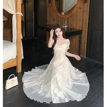 白茶与风纯欲白月光气质刺绣花朵收腰连衣裙度假风长裙女 服裝批發女裝批發服飾貨源