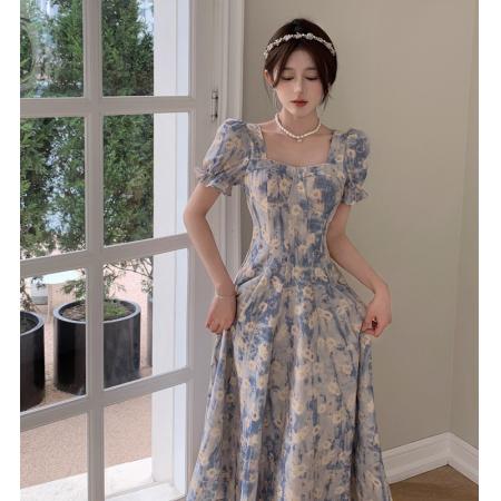 大码法式方领蓝色油画碎花连衣裙女夏收腰显瘦初恋长裙 服裝批發女裝批發服飾貨源