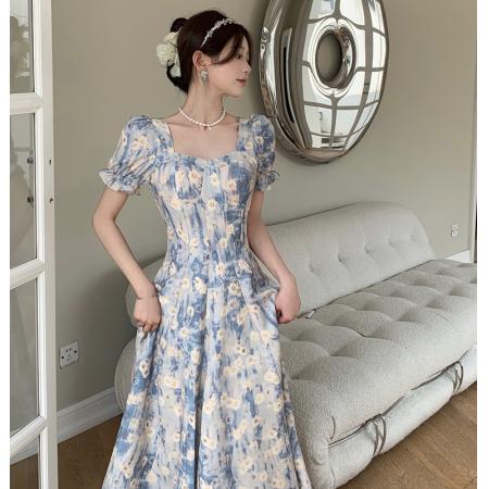 大码法式方领蓝色油画碎花连衣裙女夏收腰显瘦初恋长裙 服裝批發女裝批發服飾貨源