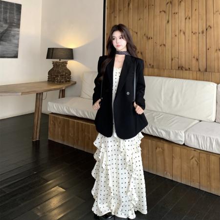 法式波点连衣裙女春夏显瘦通勤高级感+黑色针织开衫件套 服裝批發女裝批發服飾貨源