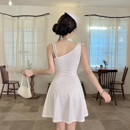 仙女风单肩吊带连衣裙女荷叶边收腰a字裙温柔风白色小短裙 服裝批發女裝批發服飾貨源