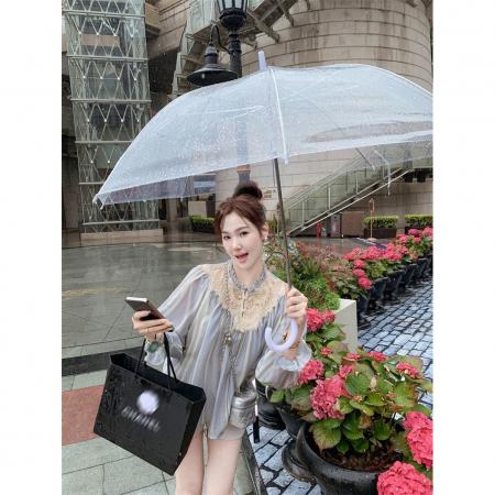 BY16145# 夏季新款蕾丝镂空拼接衬衫女浅蓝条纹雪纺上衣名媛气质小衫女 服裝批發女裝批發服飾貨源