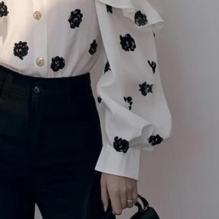 BY16153# 法式碎花镂空露肩长袖衬衫女设计感春秋季超好看荷叶边polo领上衣 服裝批發女裝批發服飾貨源