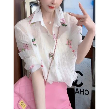 BY16154# 法式白色碎花长袖衬衫女士春季新款好看漂亮薄款开衫防晒上衣 服裝批發女裝批發服飾貨源