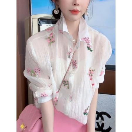 BY16154# 法式白色碎花长袖衬衫女士春季新款好看漂亮薄款开衫防晒上衣 服裝批發女裝批發服飾貨源