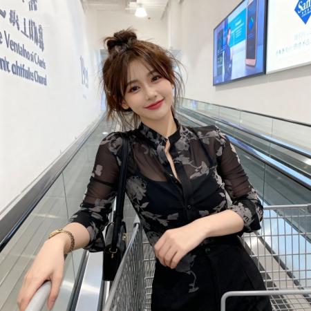 BY16155# 法式黑色网纱薄款长袖微透衬衫女新款爆款春季高级感气质打底上衣 服裝批發女裝批發服飾貨源