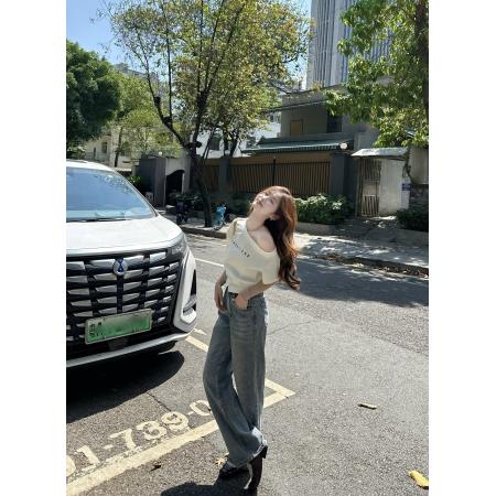 BY16202# 设计感斜肩字母短袖t恤女夏季短款露肩chic韩系上衣 服裝批發女裝批發服飾貨源