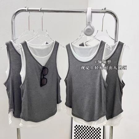 BY16218# 假两件休闲小背心女装夏季灰色宽松设计感运动无袖上衣女 服裝批發女裝批發服飾貨源