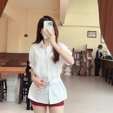 BY16252# 甜美风白色翻领泡泡袖衬衫女夏季设计新款简约单排扣百搭上衣 服裝批發女裝批發服飾貨源