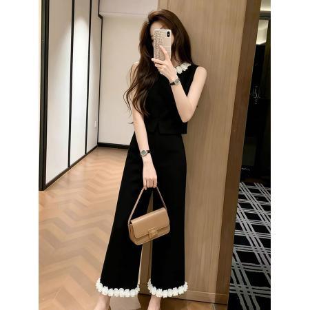 BY16313# 夏季超火减龄穿搭一整套轻熟小众不撞款黑色花朵裤子两件套装 服裝批發女裝批發服飾貨源