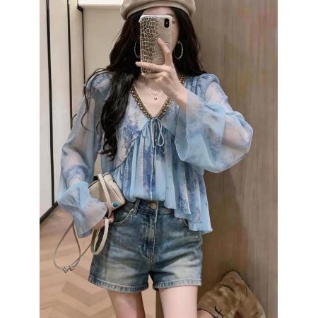 BY16317# 气质蓝色防晒衫衬衣女夏季新款独特别致漂亮宽松透气小衫上衣 服裝批發女裝批發服飾貨源