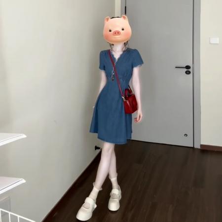 BY16334# 法式v领蓝色蕾丝花边连衣裙子女夏季新款高级感气质收腰短裙 服裝批發女裝批發服飾貨源