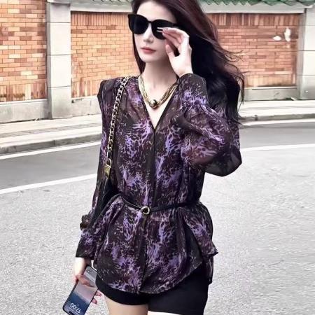 BY16344# 法式轻奢高级豹纹印花紫色衬衫女春夏新款时尚洋气百搭气质上衣 服裝批發女裝批發服飾貨源