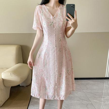 BY16355# 法式温柔风V领碎花连衣裙女大码显瘦气质减龄中长裙 服裝批發女裝批發服飾貨源