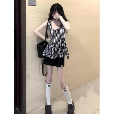 BY16422# 俏皮活泼套装裙韩里韩气赫本风黑色格纹背心上衣包臀短裙两件套女  服裝批發女裝批發服飾貨源