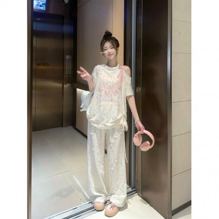 BY16432# 原版破洞布破洞布设计感蝴蝶印花露肩短袖T恤女夏季  服裝批發女裝批發服飾貨源