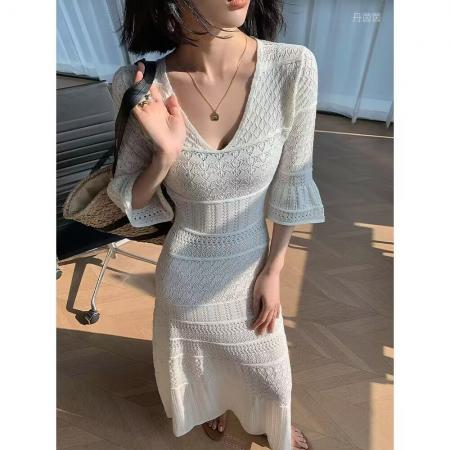 BY16446# 新款气质长裙法式春秋御姐镂空独特小众设计感女小个子连衣裙  服裝批發女裝批發服飾貨源