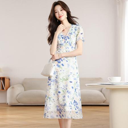 BY16462# 白底碎花连衣裙夏季新款女装海蓝花屿泡泡袖收腰雪纺裙  服裝批發女裝批發服飾貨源