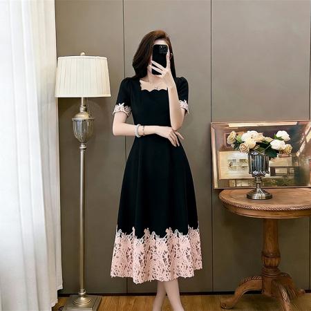 BY16480# 新款显瘦时尚收腰气质修身蕾丝拼接黑色复古连衣裙  服裝批發女裝批發服飾貨源