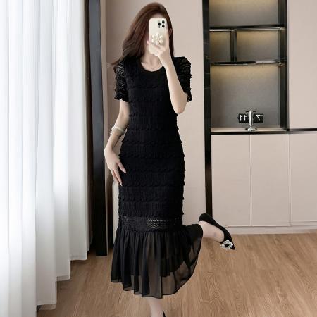 BY16482# 大码法式轻奢蕾丝镂空遮肉长裙胖mm夏季气质减龄显瘦肌理感连衣裙  服裝批發女裝批發服飾貨源