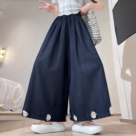 BY16488# 夏季新款日系复古立体花朵九分牛仔阔腿裤女显瘦A字裙裤  服裝批發女裝批發服飾貨源