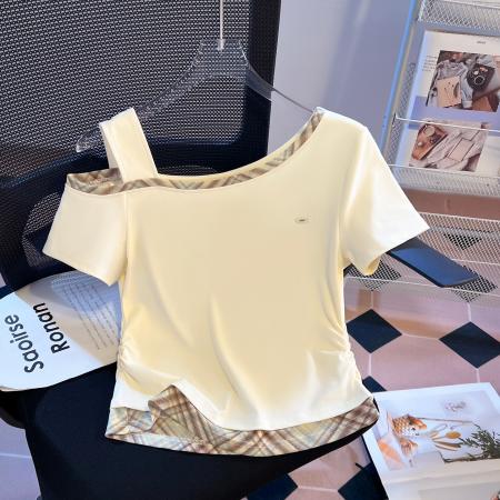 BY16513# 新款甜美斜肩温柔风短袖T恤格子拼色网红显瘦上衣  服裝批發女裝批發服飾貨源