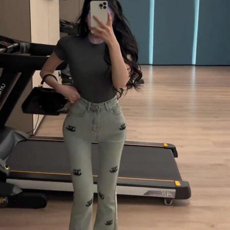 BY16538# 小香风立体印花牛仔微喇裤女春新款高腰弹力修身喇叭裤马蹄长裤  服裝批發女裝批發服飾貨源