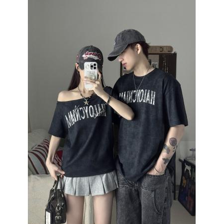 BY16575# 情侣装夏季斜肩短袖T恤男女新款休闲百搭一长一短  服裝批發女裝批發服飾貨源