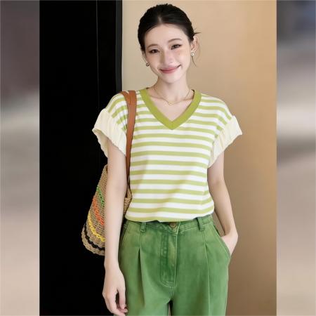 BY16595# 绝美V领条纹针织短袖上衣女新款夏季减龄宽松薄款t恤衫  服裝批發女裝批發服飾貨源