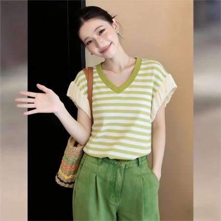 BY16595# 绝美V领条纹针织短袖上衣女新款夏季减龄宽松薄款t恤衫  服裝批發女裝批發服飾貨源