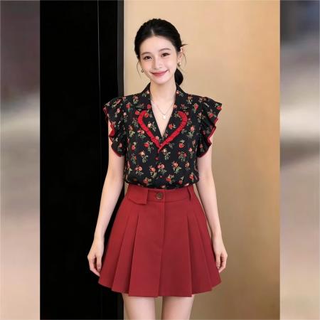 BY16598# 法式复古玫瑰印花西装领设计感飞飞袖衬衫女夏凉感上衣  服裝批發女裝批發服飾貨源