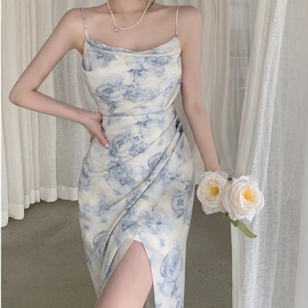 BY16615# 碎花雪纺吊带连衣裙女夏新款中长裙子高级显瘦气质开叉  服裝批發女裝批發服飾貨源