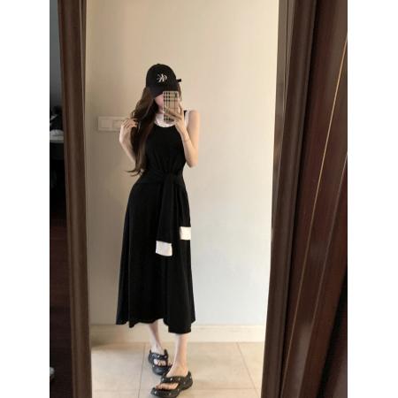 BY16672# 夏季灰色吊带连衣裙子女新款特别独特漂亮掐腰假两件